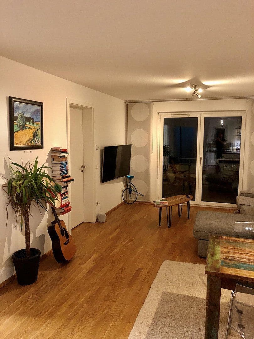 Prenájom bytu 3-izbový 65 m², Wolgemutstr. 17, Nürnberg, Bavorsko Prenájom bytu 3-izbový 65 m², Wolgemutstr. 17, Nürnberg, Bavorsko