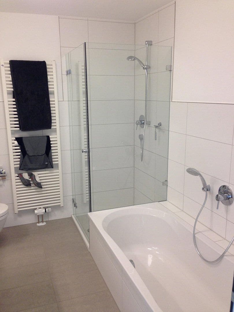 Prenájom bytu 3-izbový 65 m², Wolgemutstr. 17, Nürnberg, Bavorsko Prenájom bytu 3-izbový 65 m², Wolgemutstr. 17, Nürnberg, Bavorsko