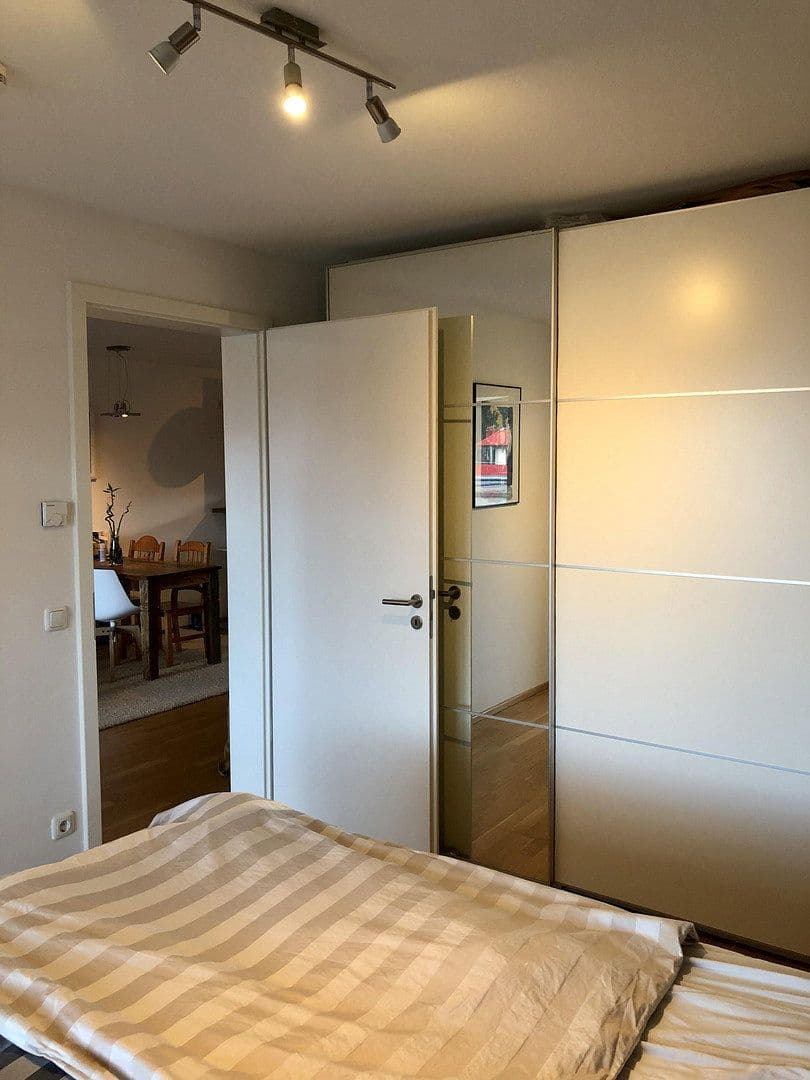 Prenájom bytu 3-izbový 65 m², Wolgemutstr. 17, Nürnberg, Bavorsko Prenájom bytu 3-izbový 65 m², Wolgemutstr. 17, Nürnberg, Bavorsko