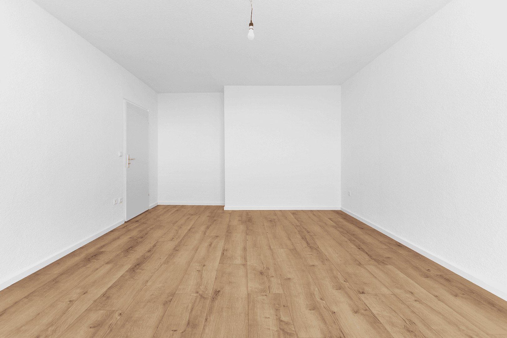Prenájom bytu 2-izbový 65 m², Julius-Brecht-Straße 3, Frankfurt am Main, Hesensko Prenájom bytu 2-izbový 65 m², Julius-Brecht-Straße 3, Frankfurt am Main, Hesensko