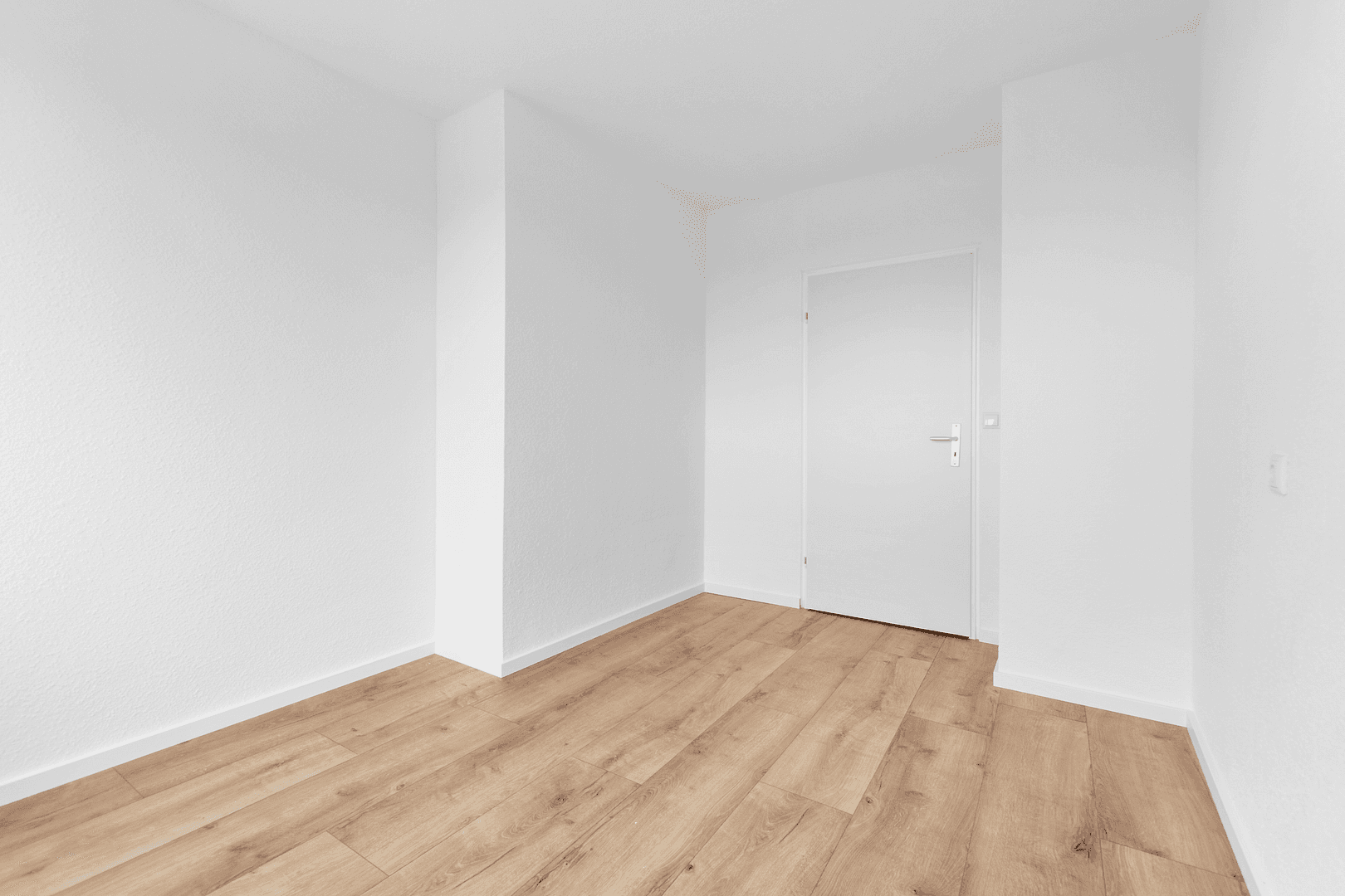 Prenájom bytu 2-izbový 65 m², Julius-Brecht-Straße 3, Frankfurt am Main, Hesensko Prenájom bytu 2-izbový 65 m², Julius-Brecht-Straße 3, Frankfurt am Main, Hesensko