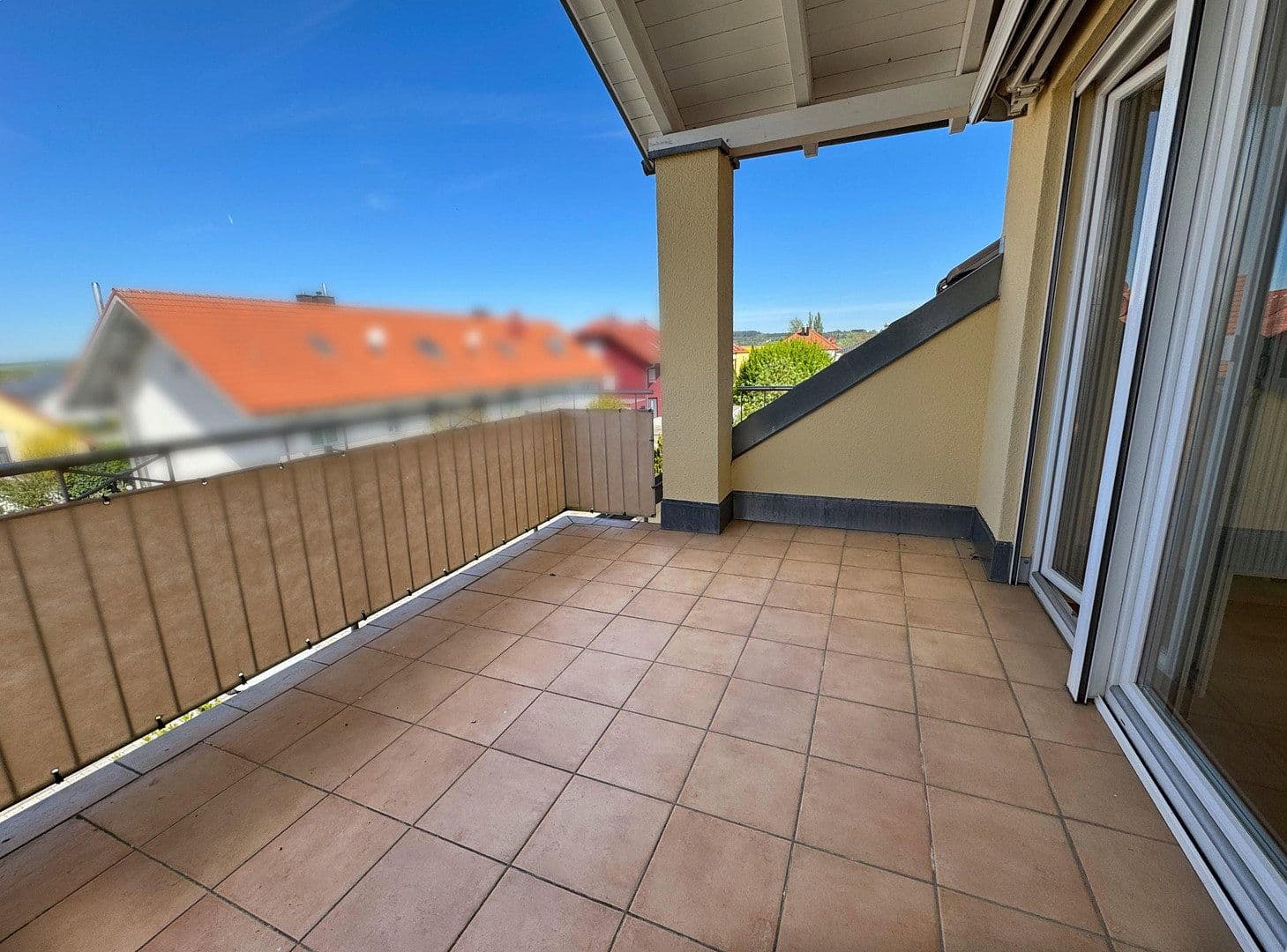 Predaj bytu 4-izbový 88 m², Gaimersheim, Bavorsko Predaj bytu 4-izbový 88 m², Gaimersheim, Bavorsko