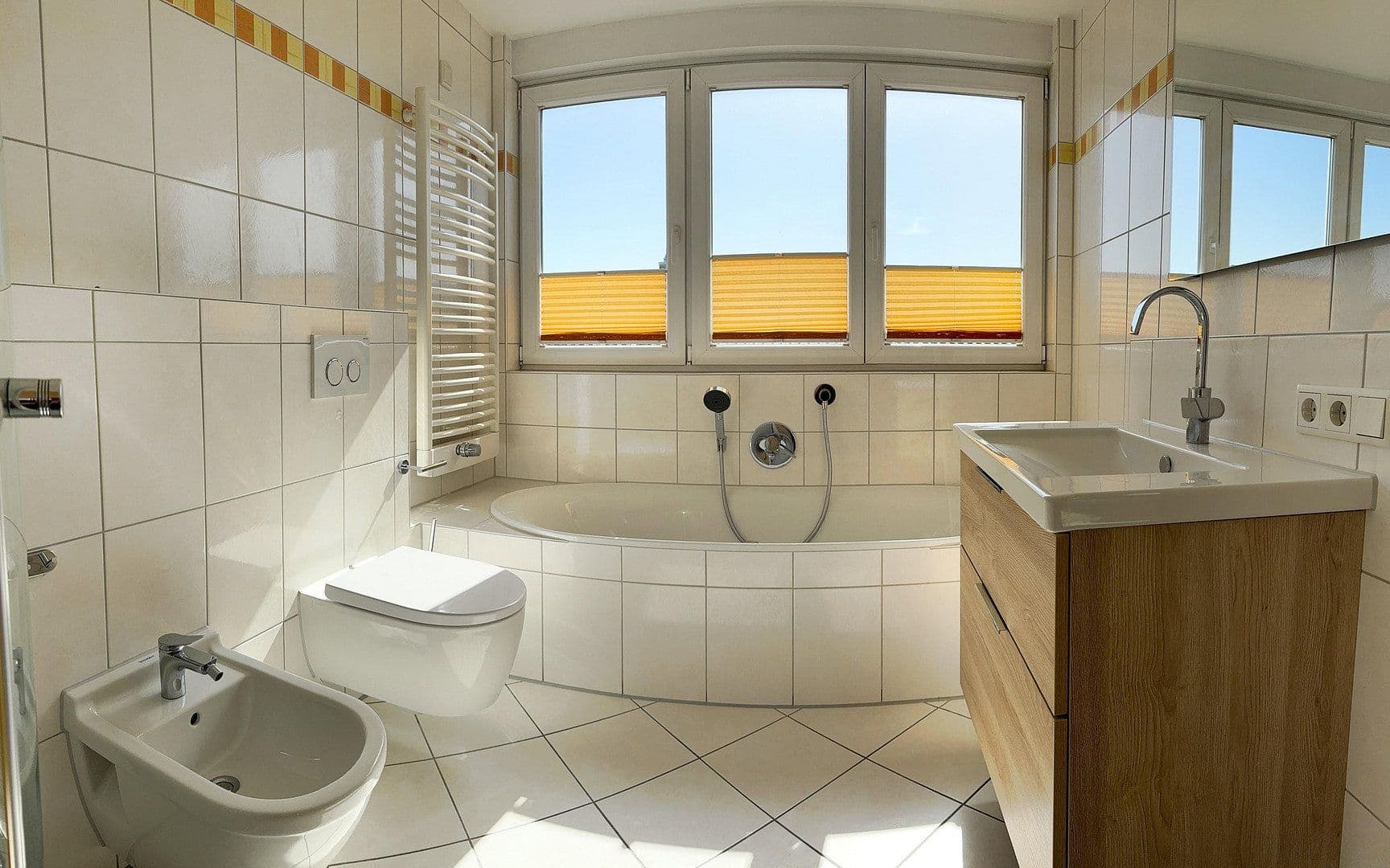 Predaj bytu 4-izbový 88 m², Gaimersheim, Bavorsko Predaj bytu 4-izbový 88 m², Gaimersheim, Bavorsko