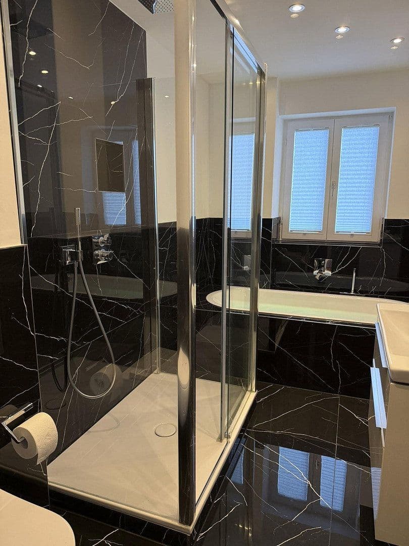 Predaj bytu 3-izbový 94 m², Werderstr.26, Baden-Baden, Bádensko-Wurttembersko Predaj bytu 3-izbový 94 m², Werderstr.26, Baden-Baden, Bádensko-Wurttembersko