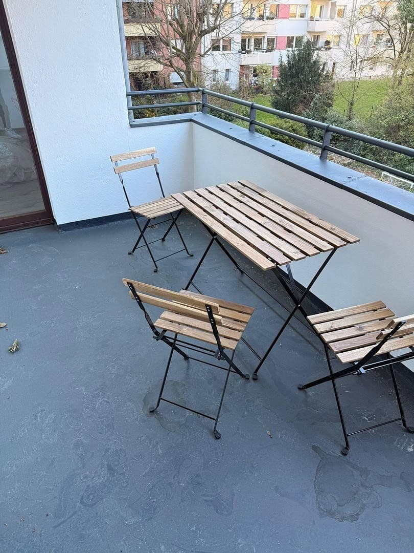 Prenájom bytu 1-izbový 37 m², Heinrichstr. 105, Düsseldorf, Severné Porýnie - Westfálsko Prenájom bytu 1-izbový 37 m², Heinrichstr. 105, Düsseldorf, Severné Porýnie - Westfálsko
