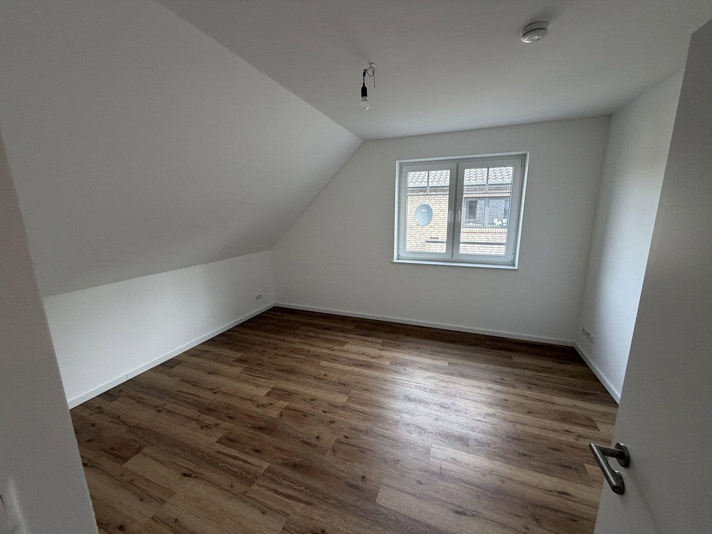 Prenájom bytu 4-izbový 98 m², Potthoff 6, Barßel, Dolné Sasko Prenájom bytu 4-izbový 98 m², Potthoff 6, Barßel, Dolné Sasko