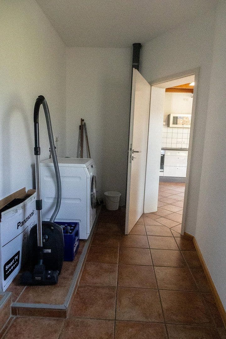 Predaj domu 160 m², pozemek 500 m², Lindengrabenstrasse 28, Reichenbach am Heuberg, Bádensko-Wurttembersko Predaj domu 160 m², pozemek 500 m², Lindengrabenstrasse 28, Reichenbach am Heuberg, Bádensko-Wurttembersko