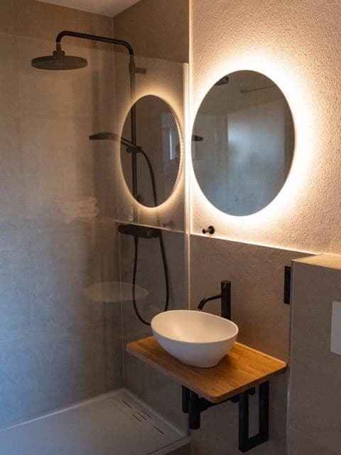 Predaj nebytového priestoru 4.164 m², Maria Eck Str. 61, Siegsdorf, Bavorsko Predaj nebytového priestoru 4.164 m², Maria Eck Str. 61, Siegsdorf, Bavorsko
