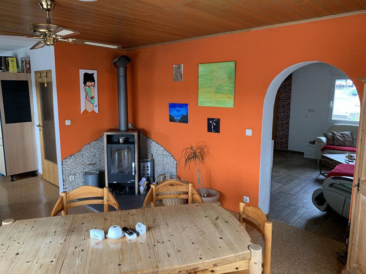 Predaj domu 285 m², pozemek 915 m², Büdingen, Hesensko Predaj domu 285 m², pozemek 915 m², Büdingen, Hesensko