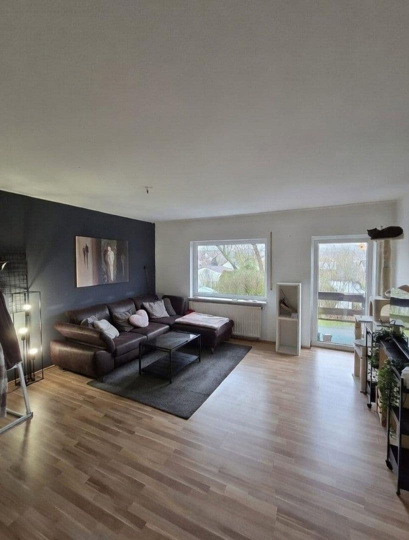 Predaj domu 285 m², pozemek 915 m², Büdingen, Hesensko Predaj domu 285 m², pozemek 915 m², Büdingen, Hesensko