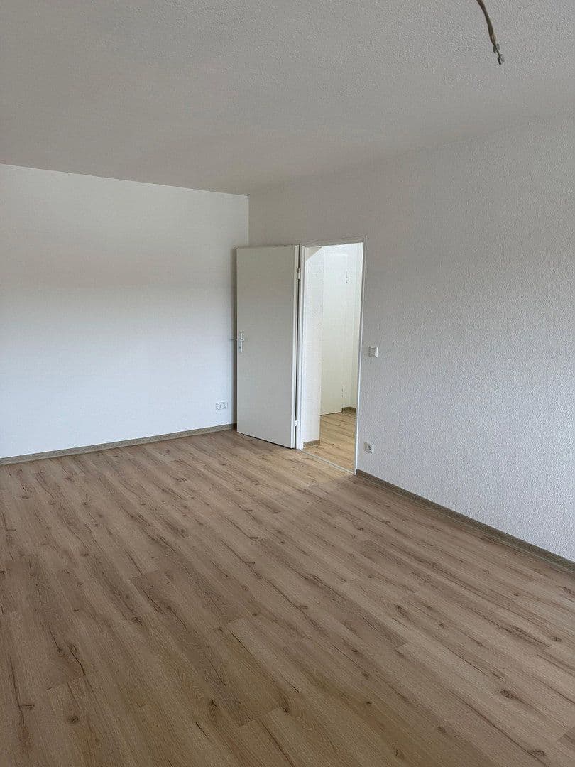 Prenájom bytu 2-izbový 54 m², Bensheim, Hesensko Prenájom bytu 2-izbový 54 m², Bensheim, Hesensko