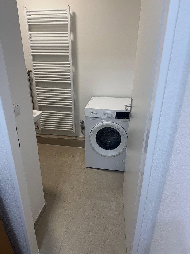Prenájom bytu 2-izbový 54 m², Bensheim, Hesensko Prenájom bytu 2-izbový 54 m², Bensheim, Hesensko