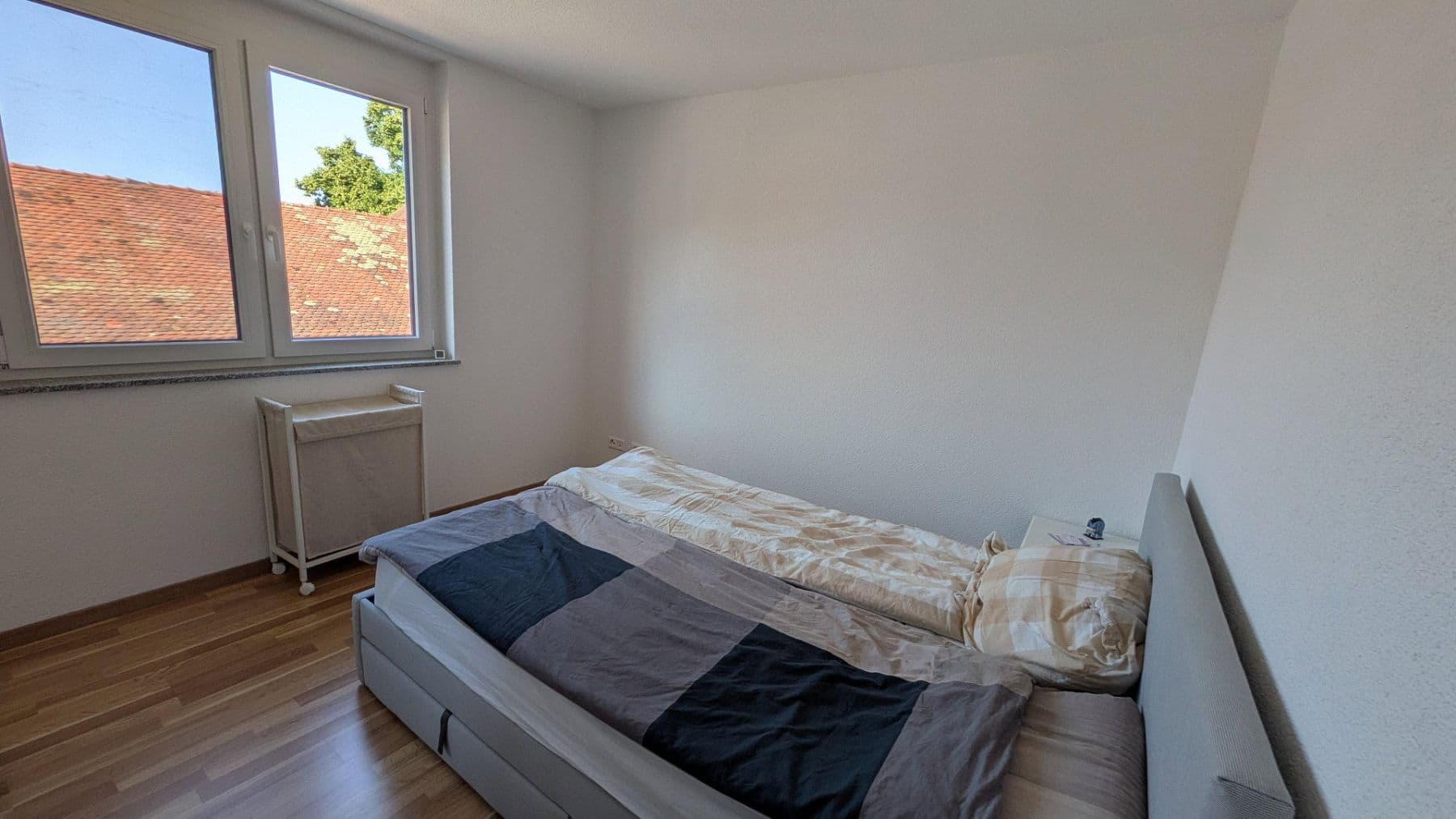 Prenájom bytu 3-izbový 79 m², Neuenburg am Rhein, Bádensko-Wurttembersko Prenájom bytu 3-izbový 79 m², Neuenburg am Rhein, Bádensko-Wurttembersko
