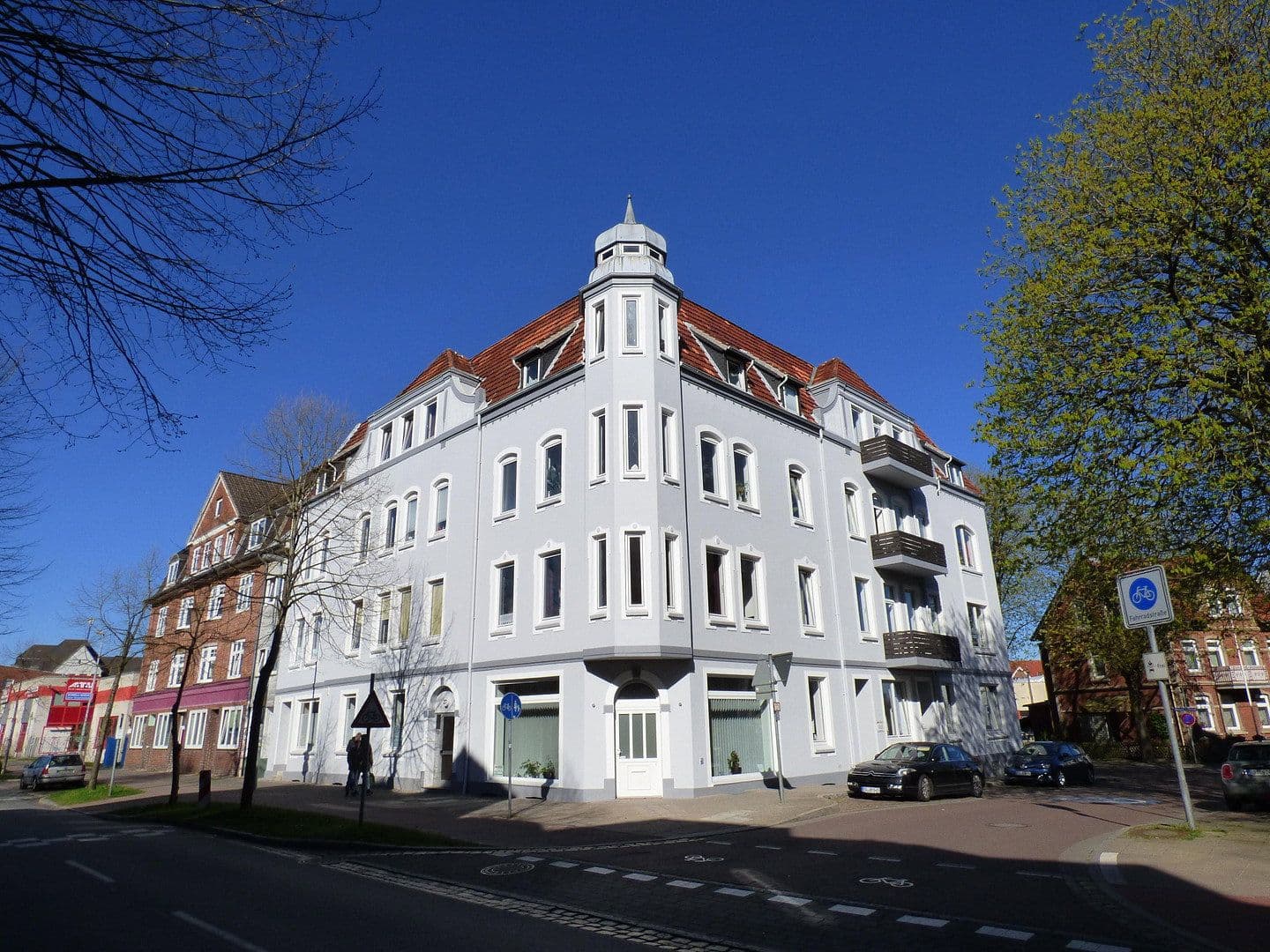 Prenájom bytu 3-izbový 101 m², Hindenburgstr. 27, Rendsburg, Šlezvicko-Holštajnsko Prenájom bytu 3-izbový 101 m², Hindenburgstr. 27, Rendsburg, Šlezvicko-Holštajnsko