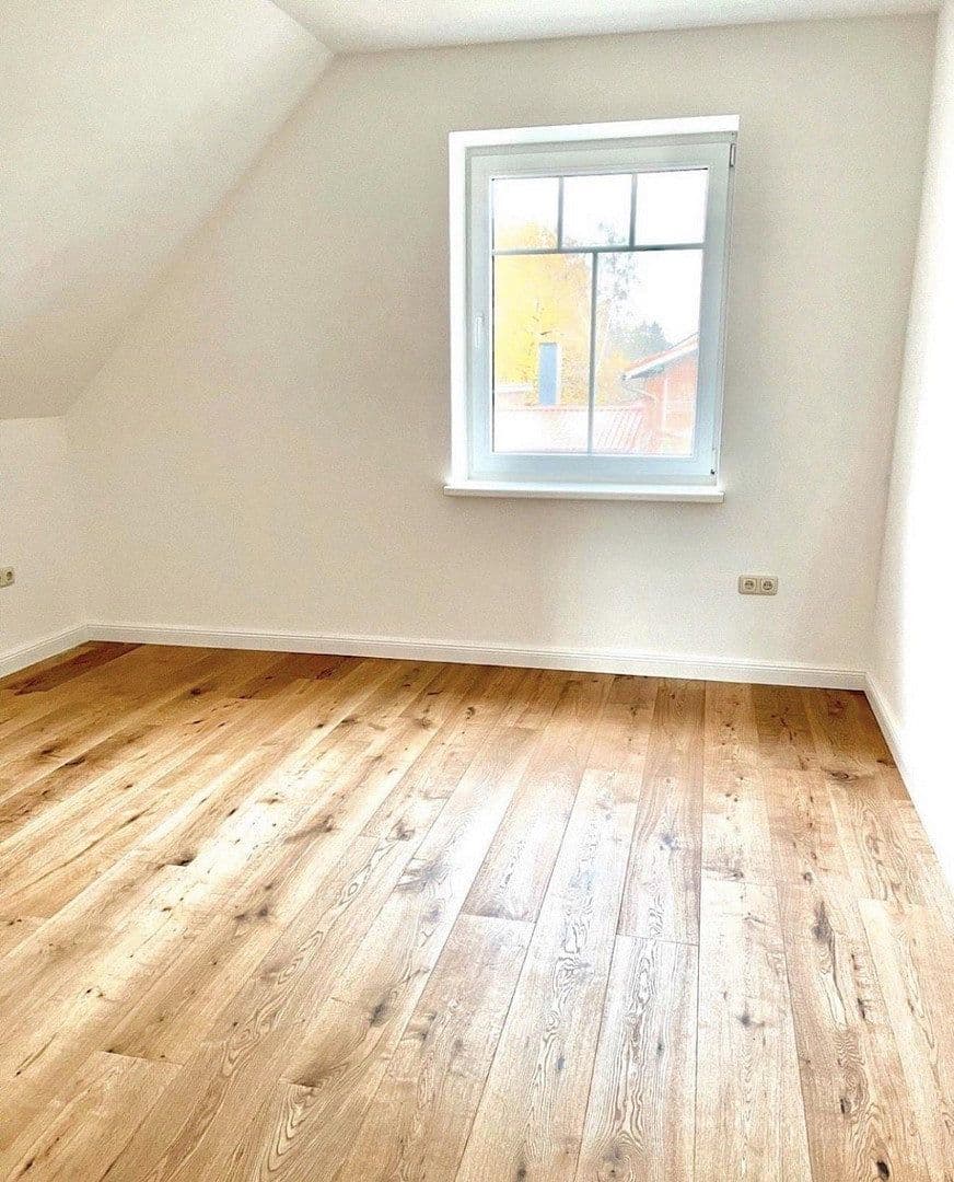 Prenájom domu 145 m², pozemek 700 m², Hasenkrug, Šlezvicko-Holštajnsko Prenájom domu 145 m², pozemek 700 m², Hasenkrug, Šlezvicko-Holštajnsko
