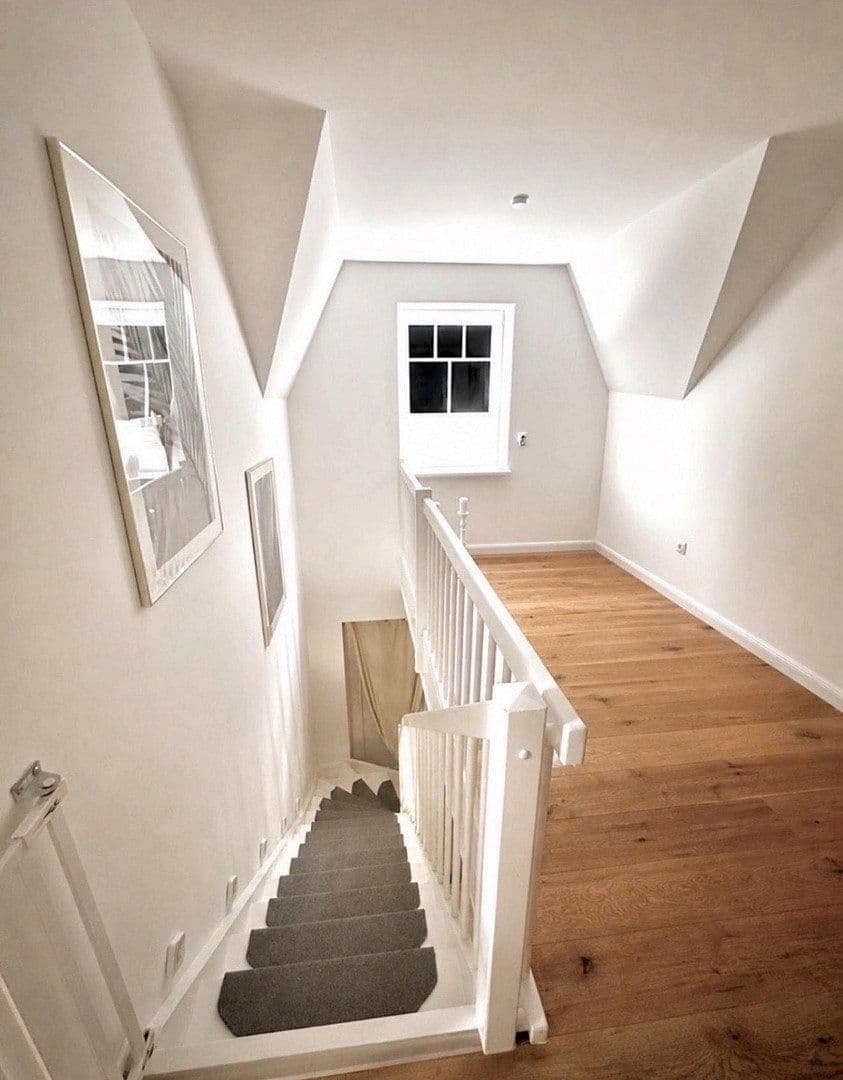 Prenájom domu 145 m², pozemek 700 m², Hasenkrug, Šlezvicko-Holštajnsko Prenájom domu 145 m², pozemek 700 m², Hasenkrug, Šlezvicko-Holštajnsko