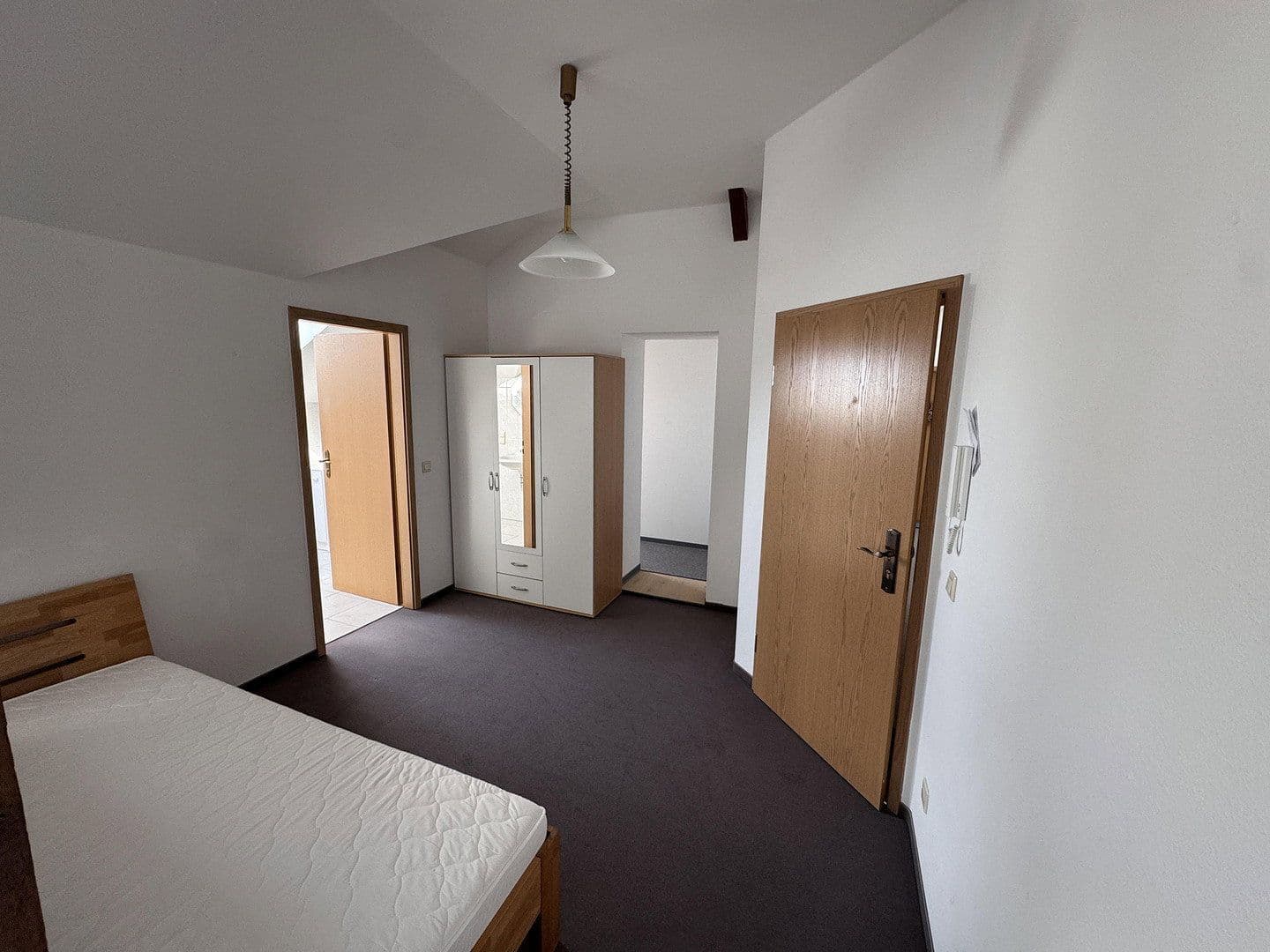 Prenájom bytu 1-izbový 28 m², Haydnstraße 4, Kamenec, Sasko Prenájom bytu 1-izbový 28 m², Haydnstraße 4, Kamenec, Sasko
