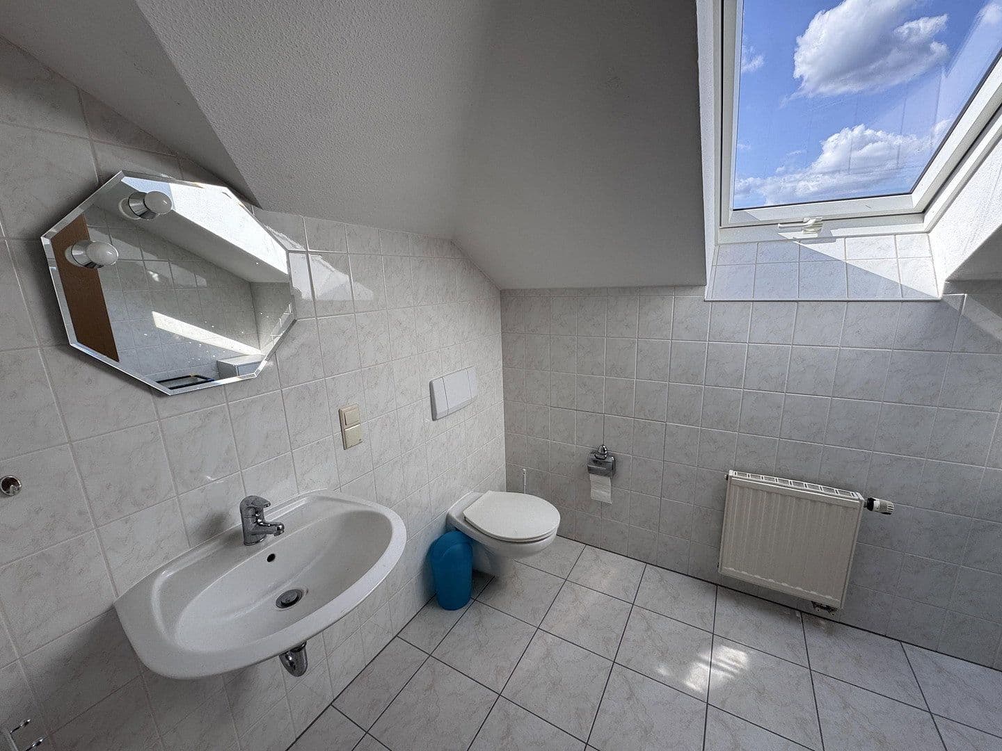 Prenájom bytu 1-izbový 28 m², Haydnstraße 4, Kamenec, Sasko Prenájom bytu 1-izbový 28 m², Haydnstraße 4, Kamenec, Sasko