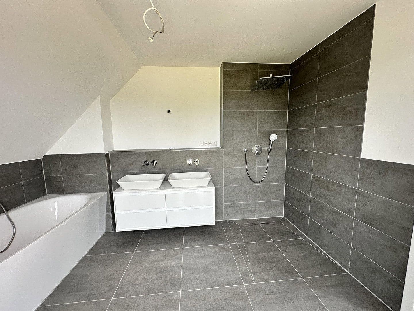 Predaj domu 187 m², pozemek 1.250 m², Rees, Severné Porýnie - Westfálsko Predaj domu 187 m², pozemek 1.250 m², Rees, Severné Porýnie - Westfálsko