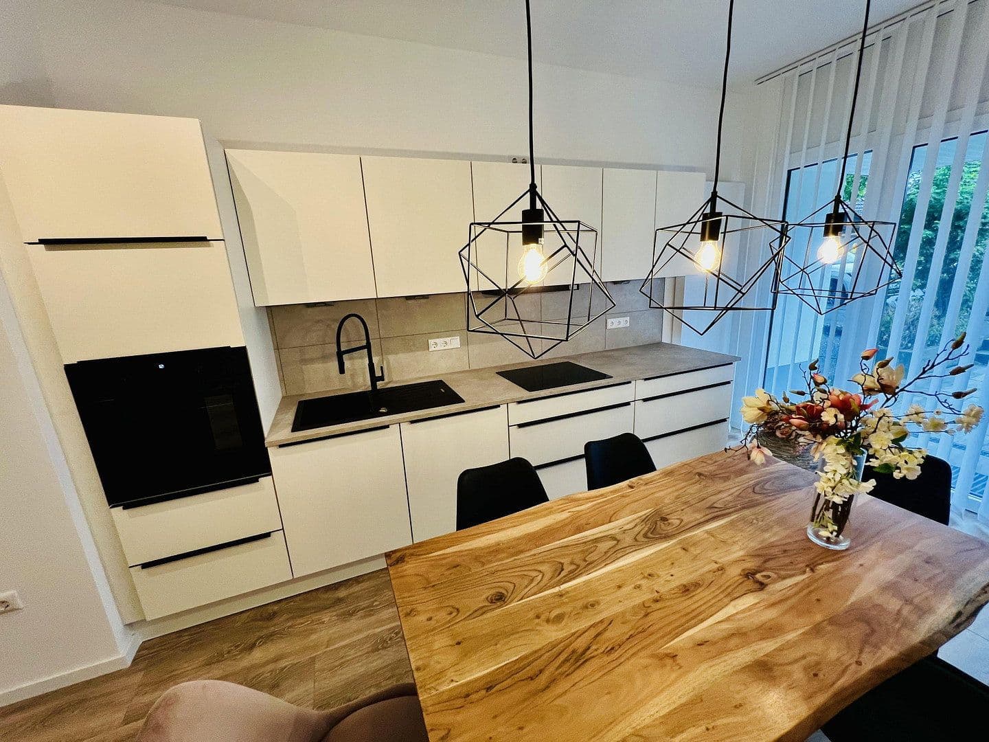Prenájom bytu 15 m², Augsburg, Bavorsko Prenájom bytu 15 m², Augsburg, Bavorsko