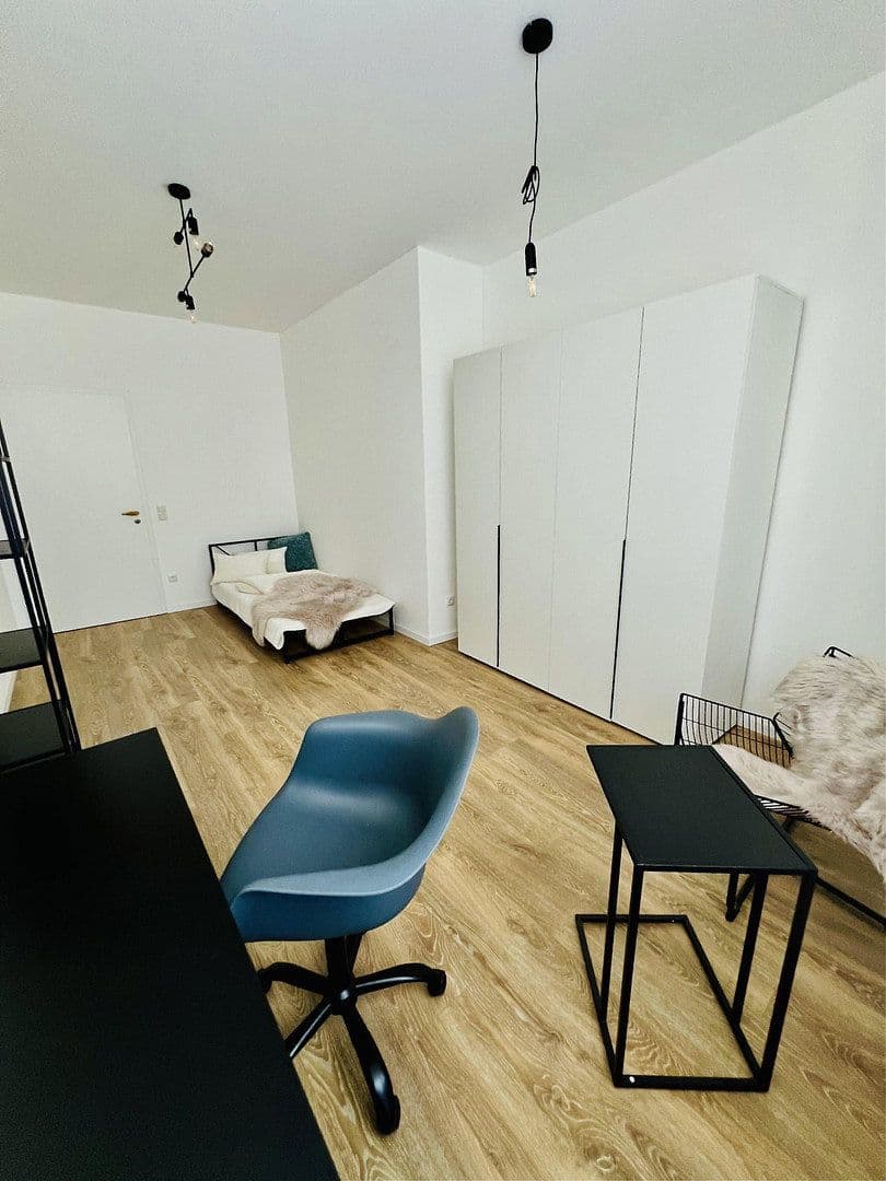 Prenájom bytu 15 m², Augsburg, Bavorsko Prenájom bytu 15 m², Augsburg, Bavorsko