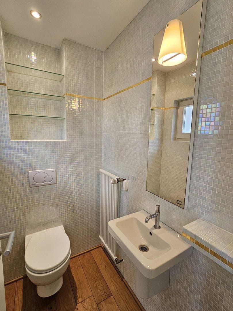 Predaj domu 209 m², pozemek 797 m², Kassel, Hesensko Predaj domu 209 m², pozemek 797 m², Kassel, Hesensko