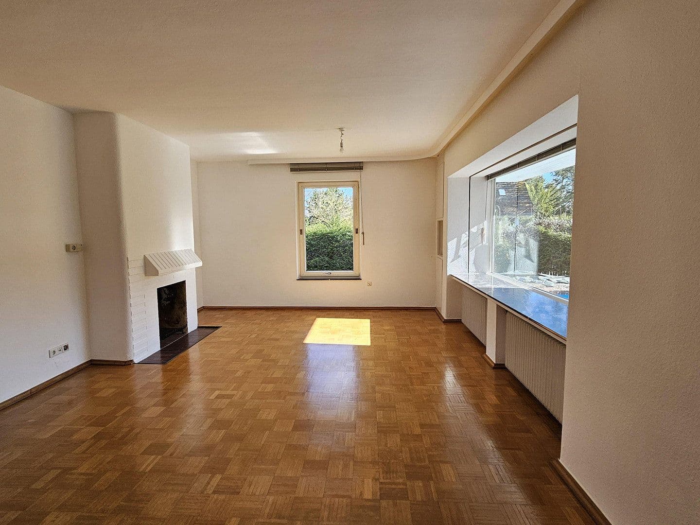 Predaj domu 209 m², pozemek 797 m², Kassel, Hesensko Predaj domu 209 m², pozemek 797 m², Kassel, Hesensko