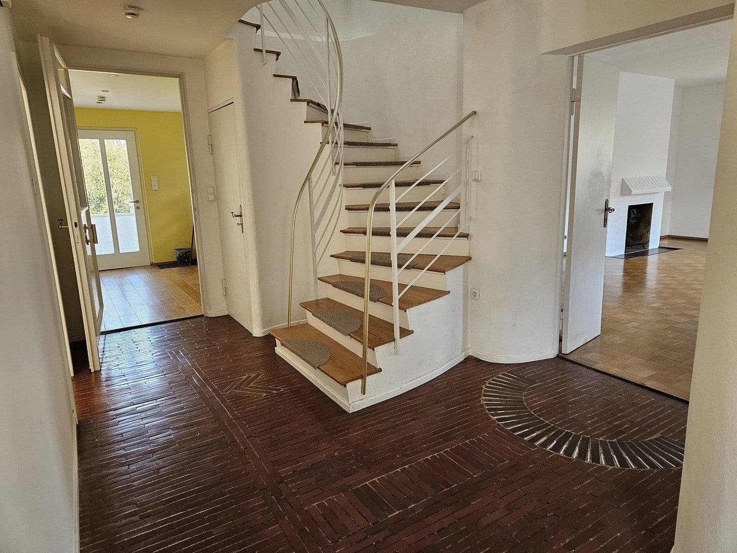 Predaj domu 209 m², pozemek 797 m², Kassel, Hesensko Predaj domu 209 m², pozemek 797 m², Kassel, Hesensko