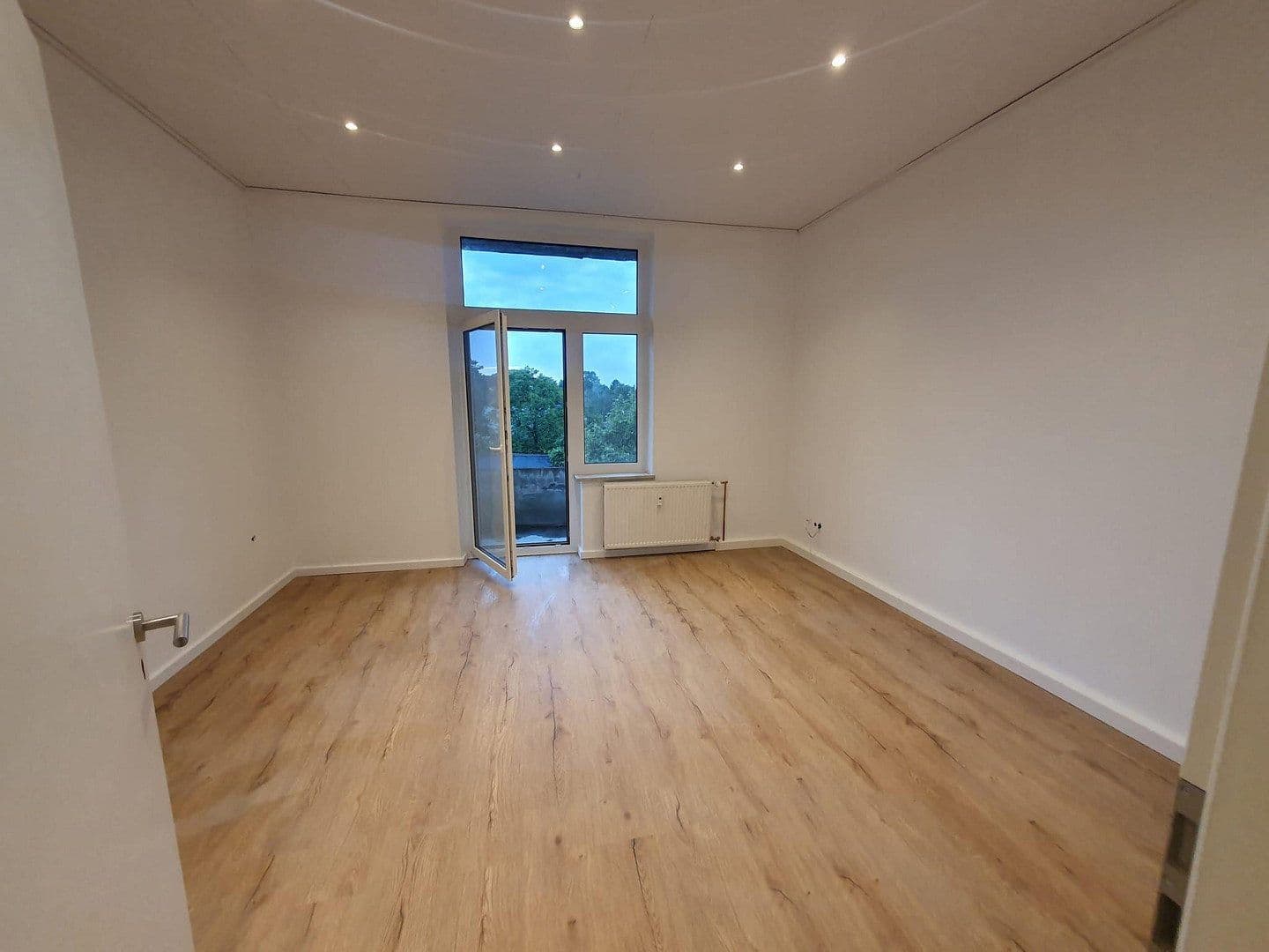 Prenájom bytu 1-izbový 35 m², Steeler Straße 501, Essen, Severné Porýnie - Westfálsko Prenájom bytu 1-izbový 35 m², Steeler Straße 501, Essen, Severné Porýnie - Westfálsko