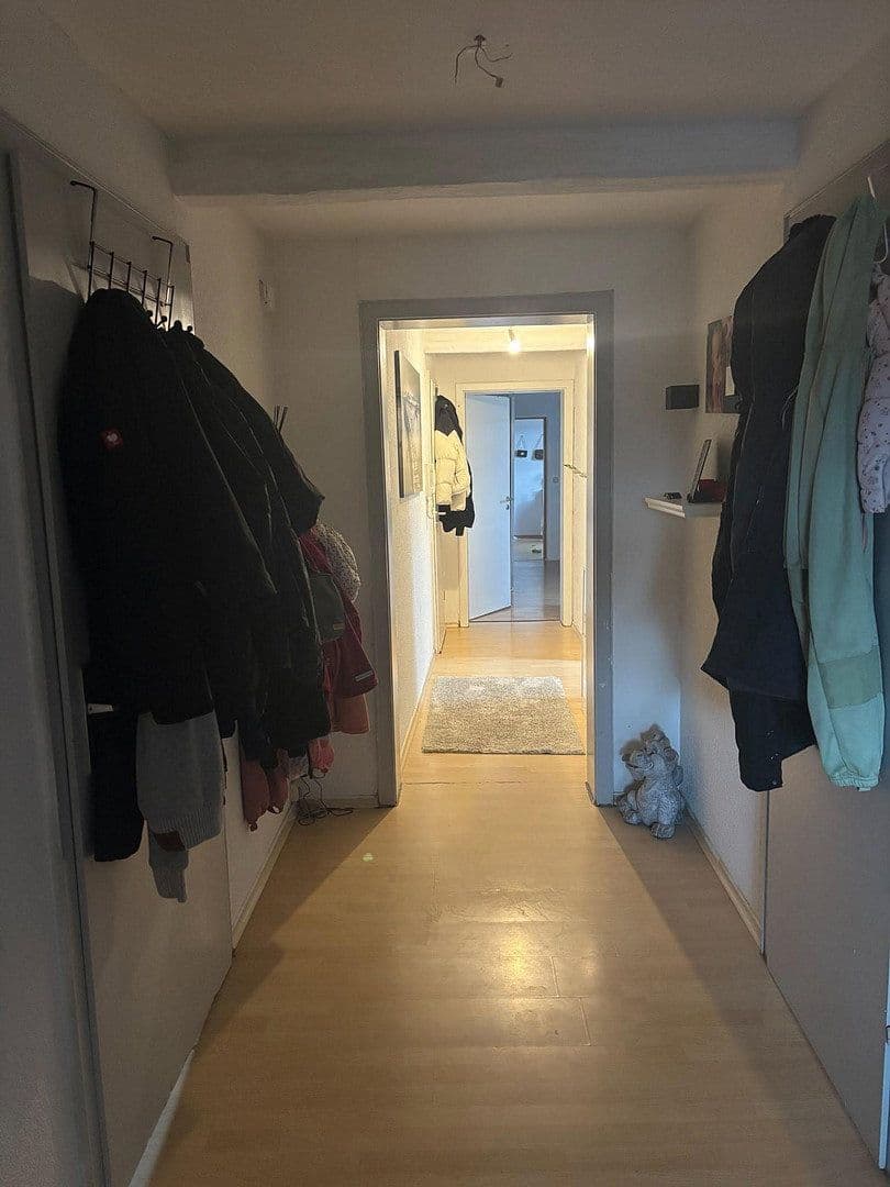 Prenájom bytu 4-izbový 105 m², Pfarrstraße 6, Seesen, Dolné Sasko Prenájom bytu 4-izbový 105 m², Pfarrstraße 6, Seesen, Dolné Sasko