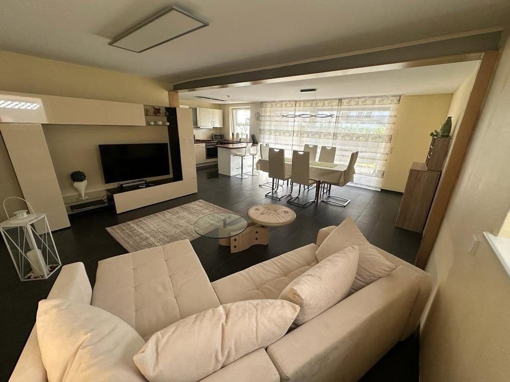 Prenájom bytu 2-izbový 86 m², Engeltalstr. 16, Grenzach-Wyhlen, Bádensko-Wurttembersko Prenájom bytu 2-izbový 86 m², Engeltalstr. 16, Grenzach-Wyhlen, Bádensko-Wurttembersko
