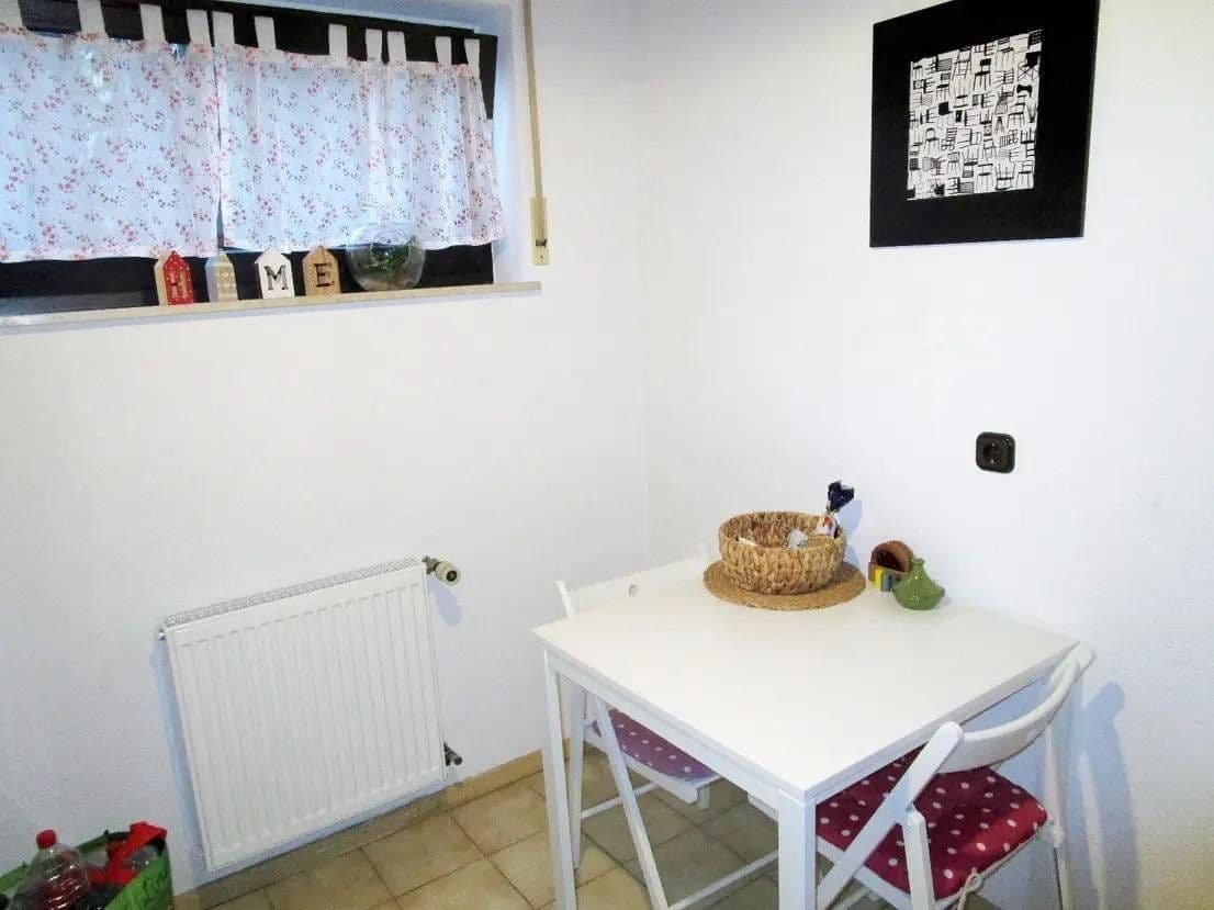 Prenájom bytu 1-izbový 38 m², Dreieich, Hesensko Prenájom bytu 1-izbový 38 m², Dreieich, Hesensko