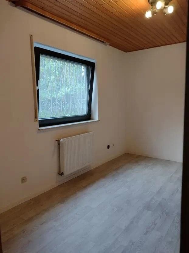 Prenájom bytu 1-izbový 38 m², Dreieich, Hesensko Prenájom bytu 1-izbový 38 m², Dreieich, Hesensko