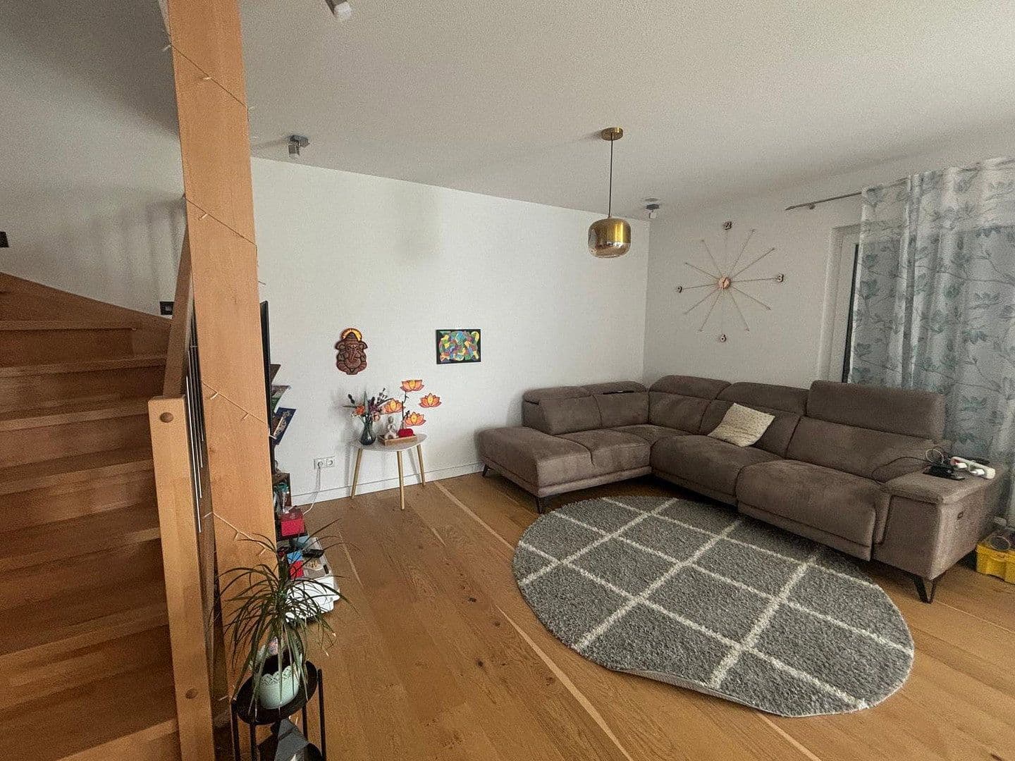 Prenájom domu 157 m², pozemek 400 m², Hurlacher str 28a, Langerringen, Bavorsko Prenájom domu 157 m², pozemek 400 m², Hurlacher str 28a, Langerringen, Bavorsko