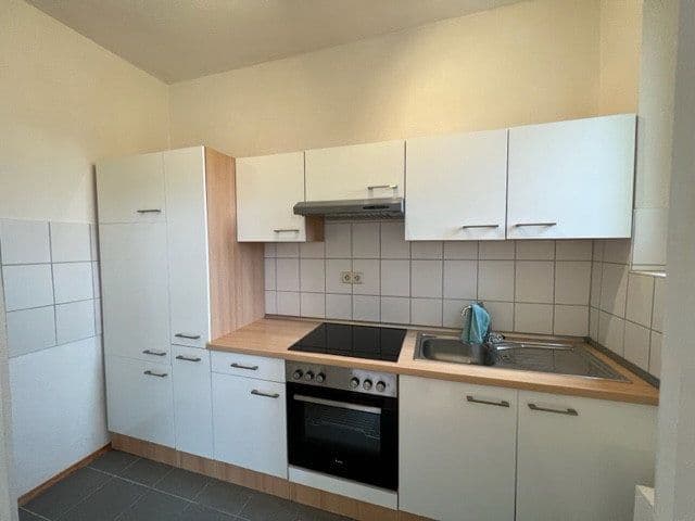 Prenájom bytu 3-izbový 60 m², Dörrhorststraße 19, Ludwigshafen, Porýnie-Falcko Prenájom bytu 3-izbový 60 m², Dörrhorststraße 19, Ludwigshafen, Porýnie-Falcko