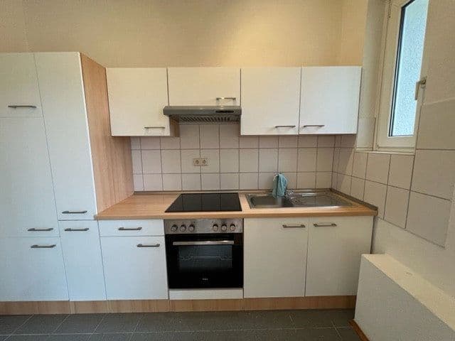 Prenájom bytu 3-izbový 60 m², Dörrhorststraße 19, Ludwigshafen, Porýnie-Falcko Prenájom bytu 3-izbový 60 m², Dörrhorststraße 19, Ludwigshafen, Porýnie-Falcko