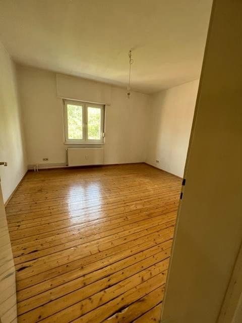 Prenájom bytu 3-izbový 60 m², Dörrhorststraße 19, Ludwigshafen, Porýnie-Falcko Prenájom bytu 3-izbový 60 m², Dörrhorststraße 19, Ludwigshafen, Porýnie-Falcko