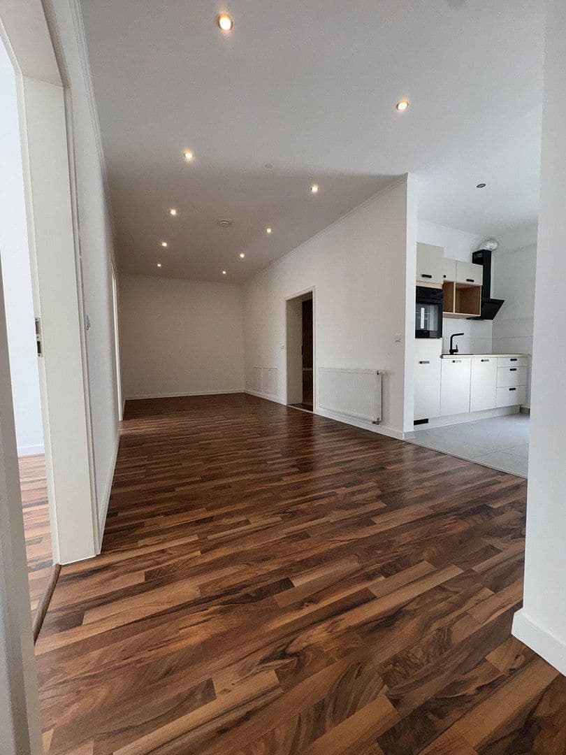 Prenájom bytu 3-izbový 75 m², Kirchberg 5, Breitenbrunn, Bavorsko Prenájom bytu 3-izbový 75 m², Kirchberg 5, Breitenbrunn, Bavorsko