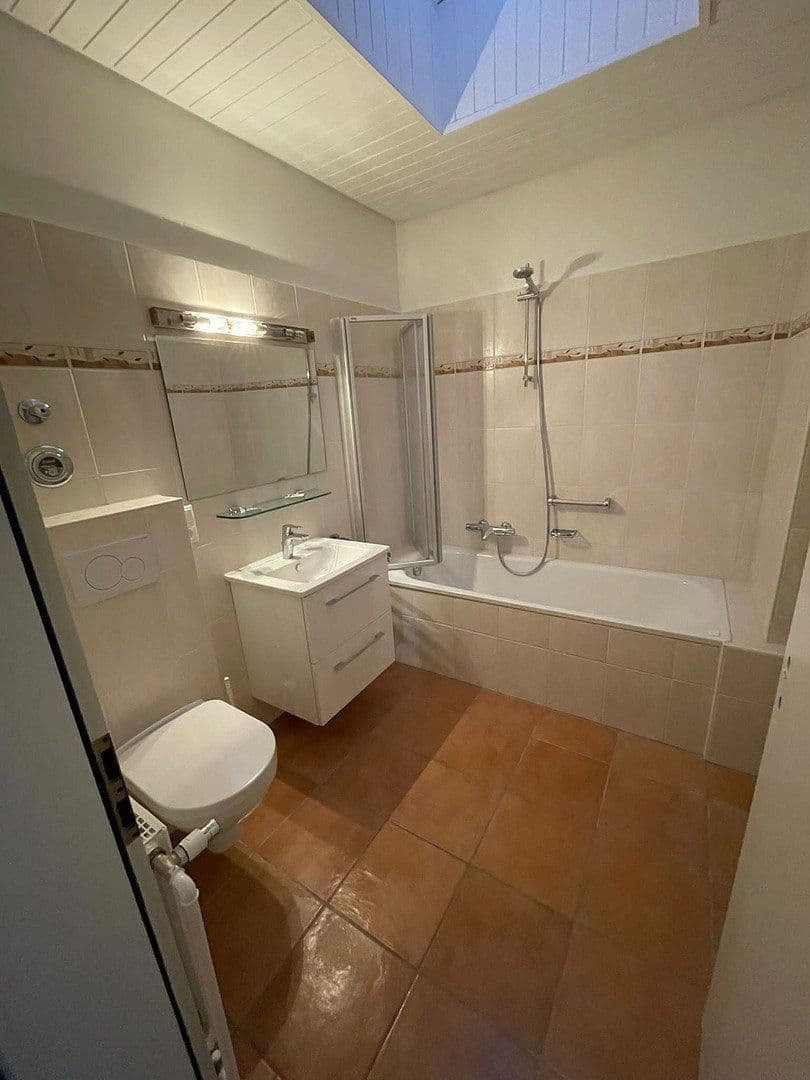 Prenájom bytu 3-izbový 86 m², Uelzen, Dolné Sasko Prenájom bytu 3-izbový 86 m², Uelzen, Dolné Sasko