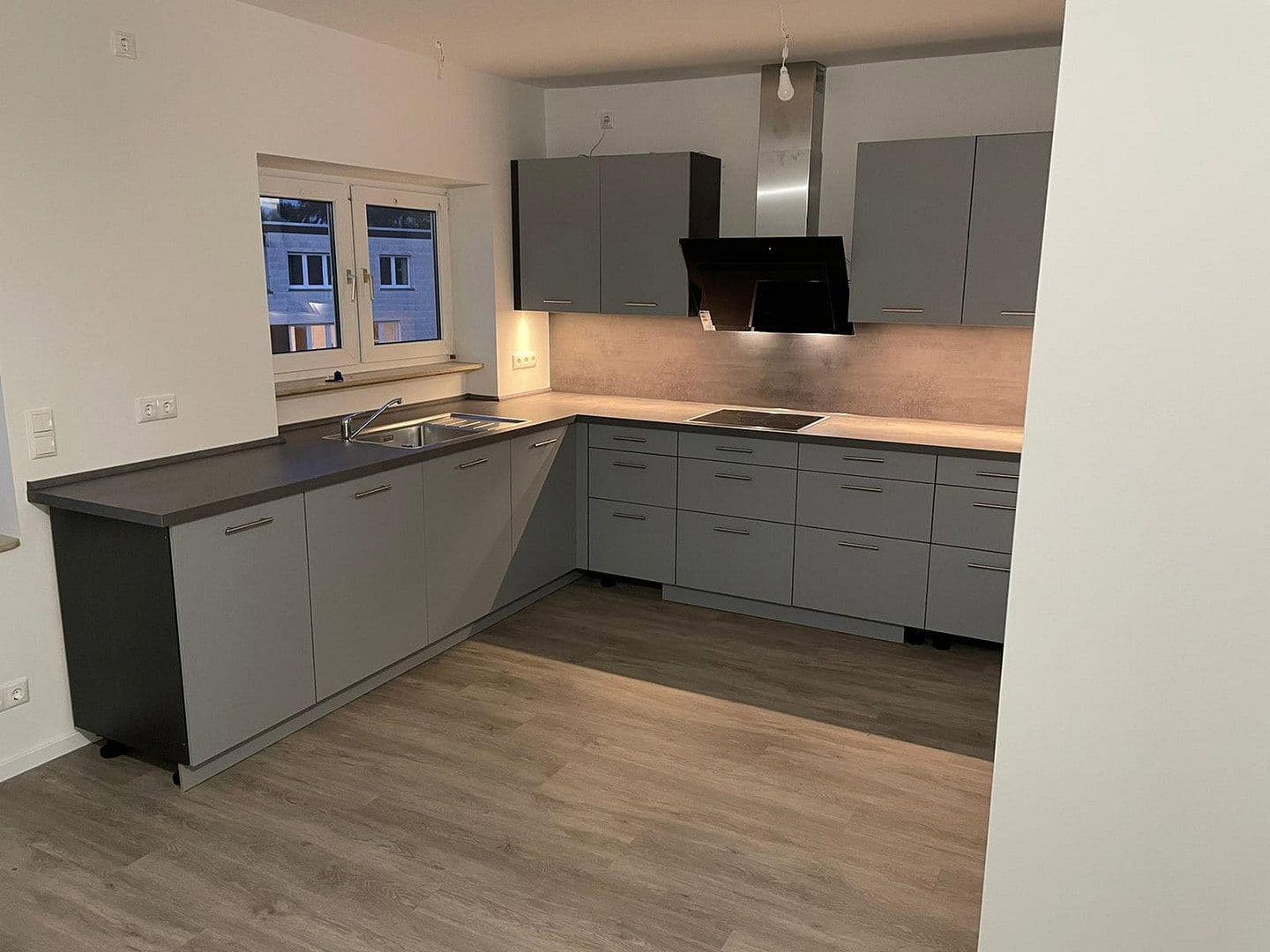 Prenájom bytu 3-izbový 86 m², Uelzen, Dolné Sasko Prenájom bytu 3-izbový 86 m², Uelzen, Dolné Sasko