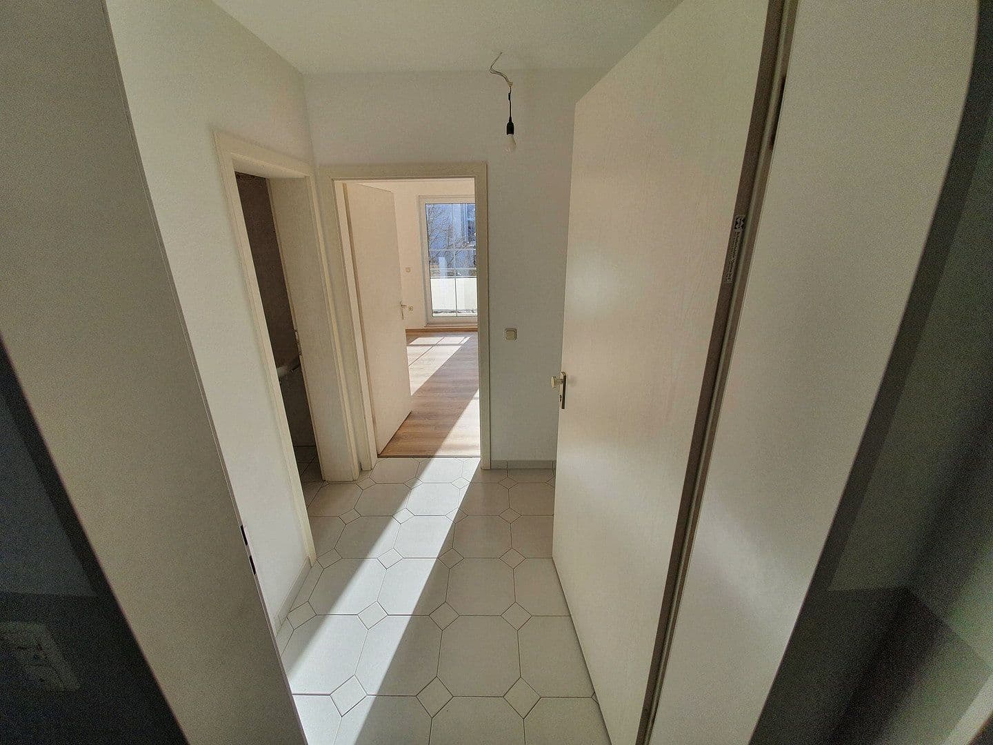 Prenájom bytu 1-izbový 37 m², Gunzenleestraße 65, Kissing, Bavorsko Prenájom bytu 1-izbový 37 m², Gunzenleestraße 65, Kissing, Bavorsko