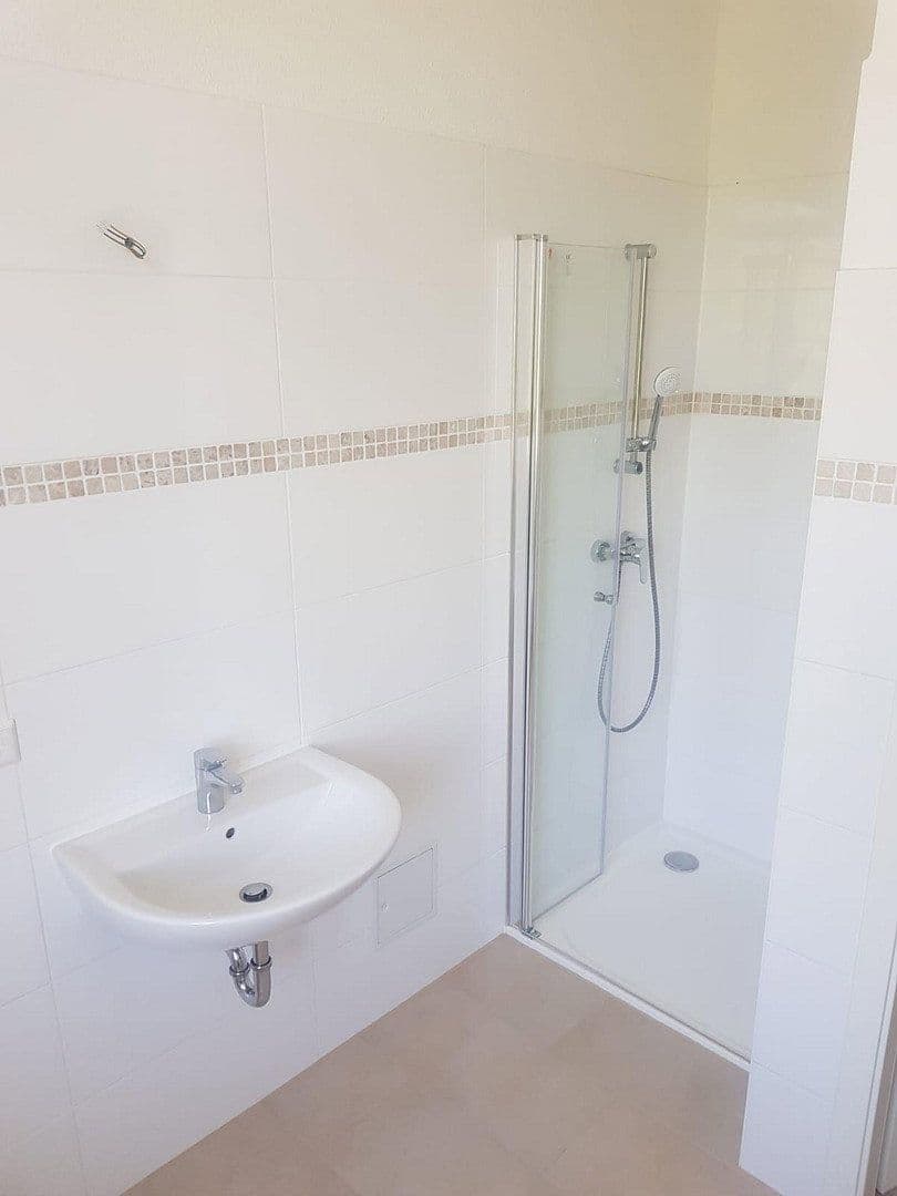 Prenájom bytu 4-izbový 85 m², Stresemannstrasse 15A, Quedlinburg, Sasko-Anhaltsko Prenájom bytu 4-izbový 85 m², Stresemannstrasse 15A, Quedlinburg, Sasko-Anhaltsko