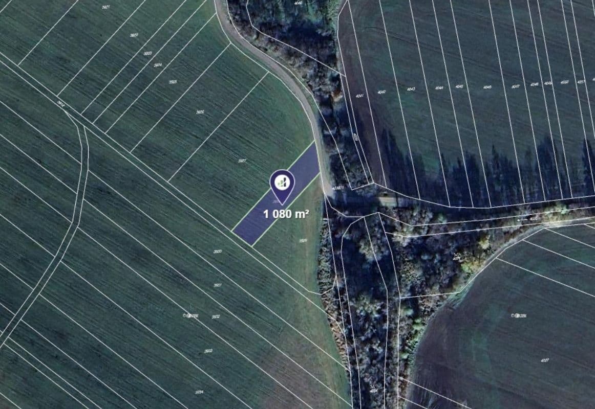 Predaj pozemku 8.115 m², Holešov, Zlínský kraj Predaj pozemku 8.115 m², Holešov, Zlínský kraj