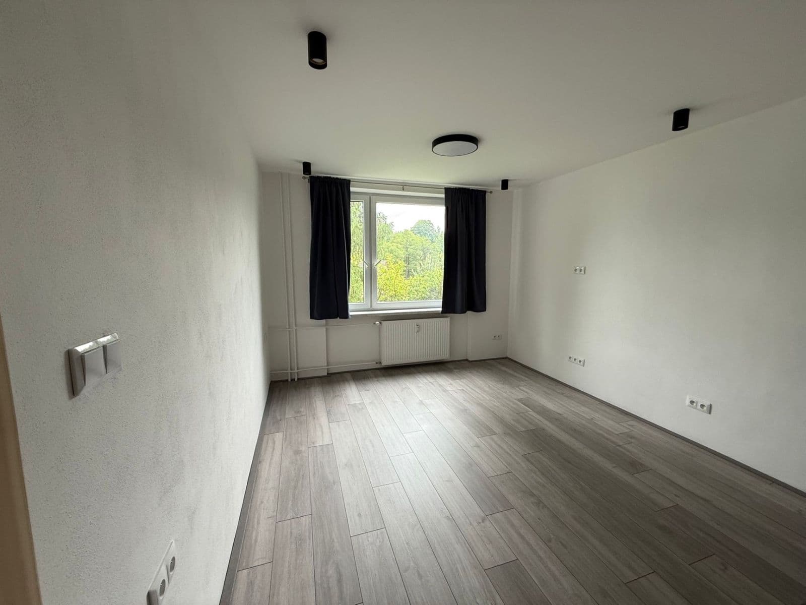 Prenájom bytu 3-izbový 51 m², Luční, Nové Město na Moravě, Kraj Vysočina Prenájom bytu 3-izbový 51 m², Luční, Nové Město na Moravě, Kraj Vysočina