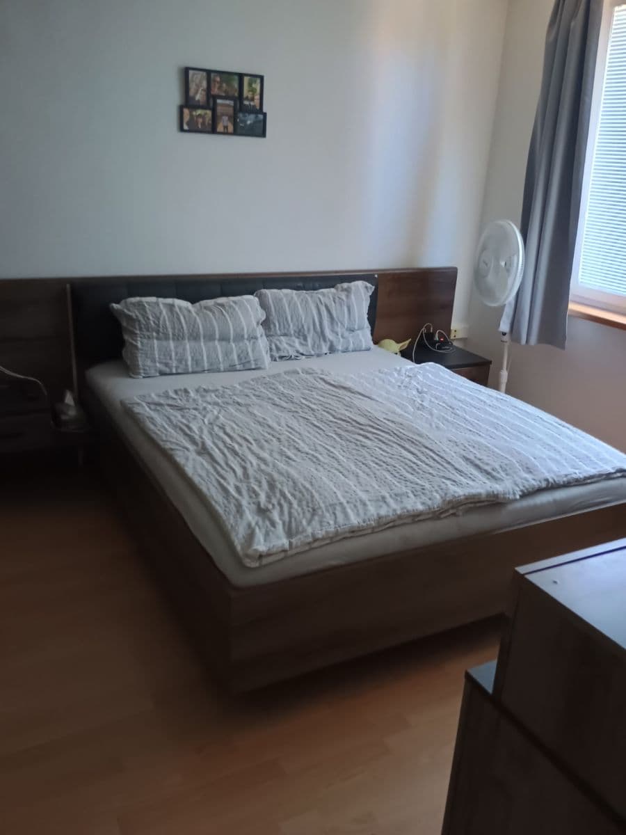 Prenájom bytu 1-izbový 36 m², Kosmonautů, Louny, Ústecký kraj Prenájom bytu 1-izbový 36 m², Kosmonautů, Louny, Ústecký kraj