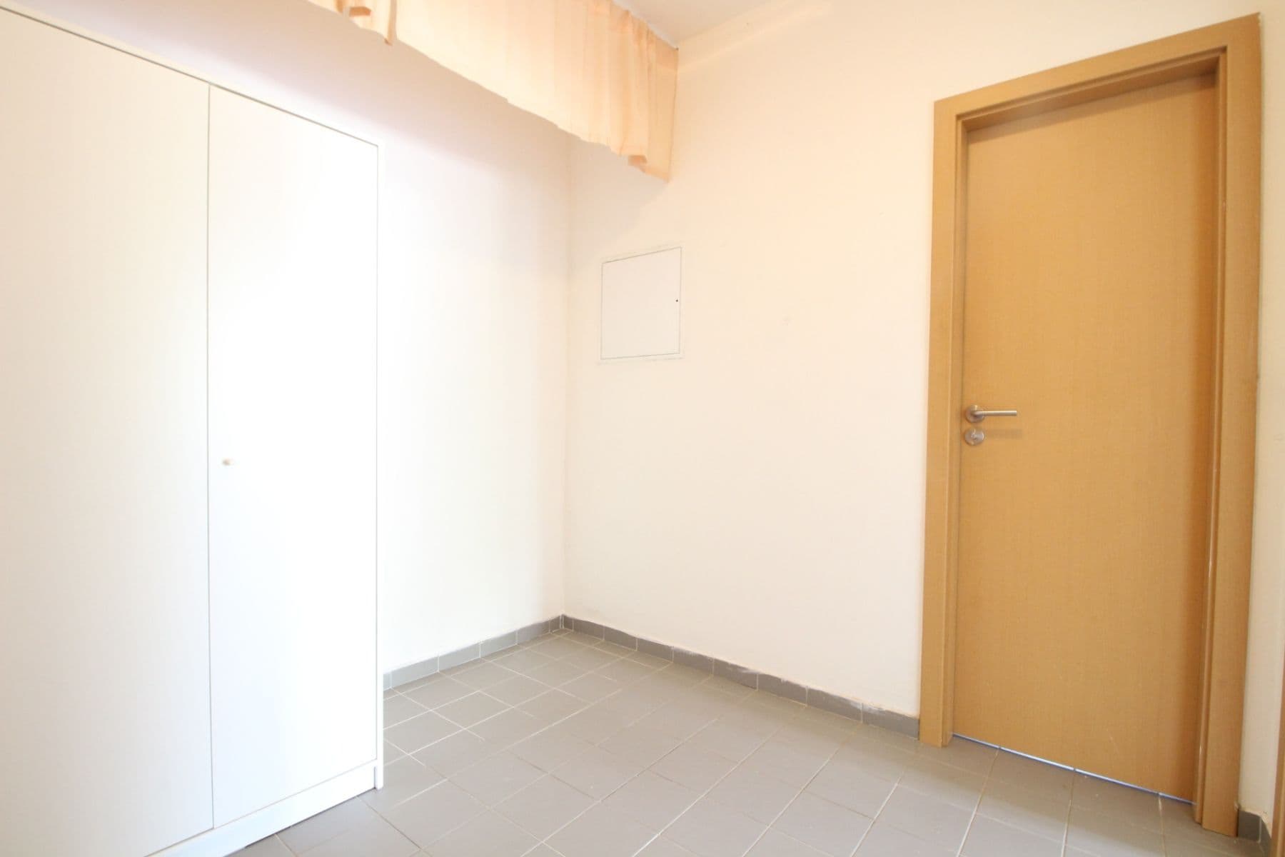 Prenájom bytu 1-izbový 42 m², Ohradní, Kamenice, Středočeský kraj Prenájom bytu 1-izbový 42 m², Ohradní, Kamenice, Středočeský kraj