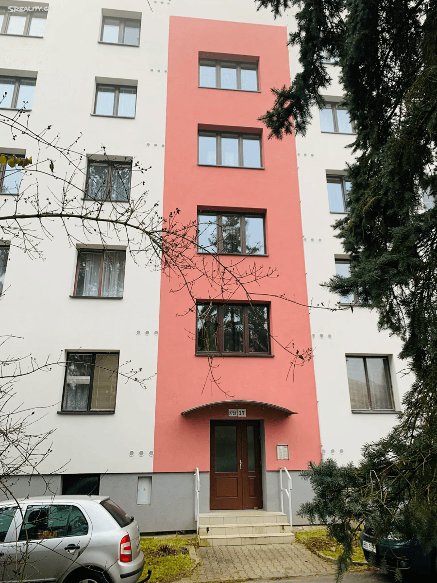 Prenájom bytu 3-izbový 56 m², Riegrova, Jihlava, Kraj Vysočina Prenájom bytu 3-izbový 56 m², Riegrova, Jihlava, Kraj Vysočina