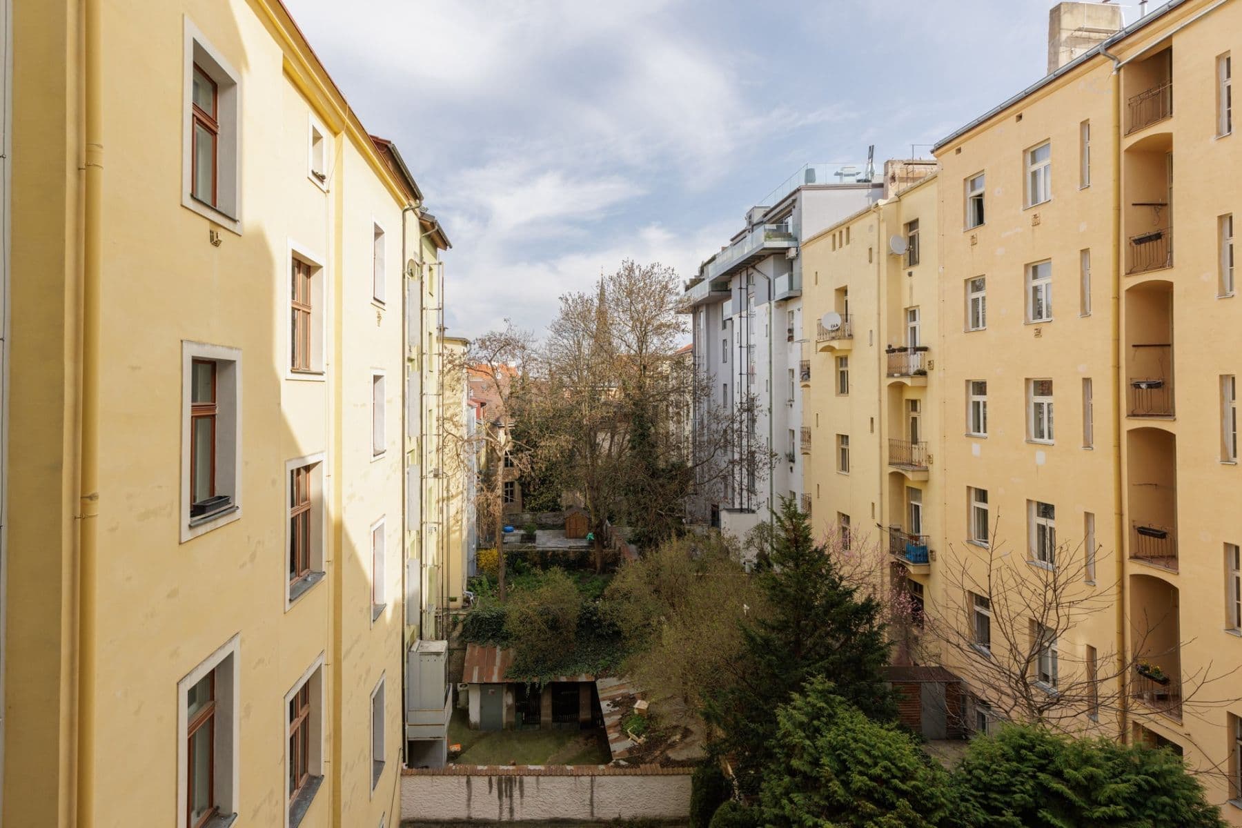 Prenájom bytu 2-izbový 43 m², Kubelíkova, Praha, Praha Prenájom bytu 2-izbový 43 m², Kubelíkova, Praha, Praha