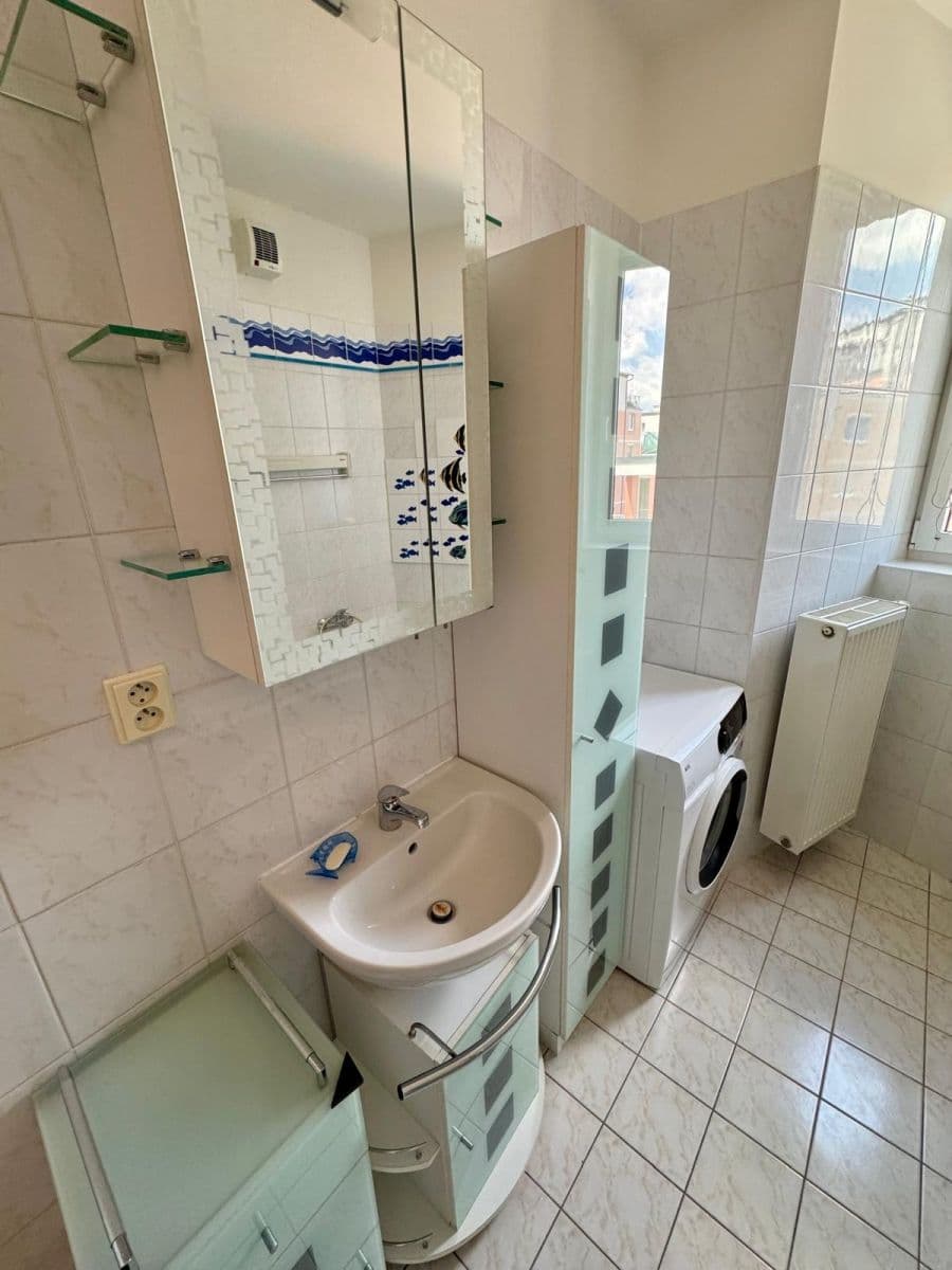 Predaj bytu 3-izbový 76 m², Pastevců, Praha, Praha Predaj bytu 3-izbový 76 m², Pastevců, Praha, Praha