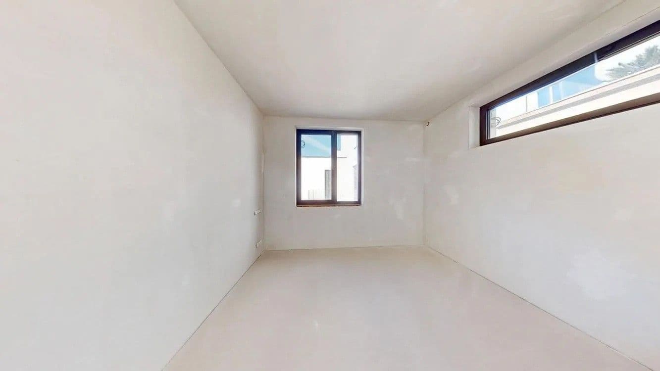 Predaj domu 243 m², pozemek 359 m², Svätovavrinecká, Nové Mesto, Bratislavský kraj Predaj domu 243 m², pozemek 359 m², Svätovavrinecká, Nové Mesto, Bratislavský kraj